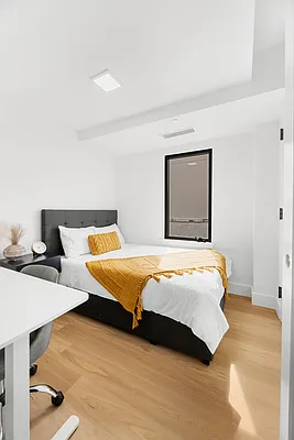 Rented by REAL New York | media 23