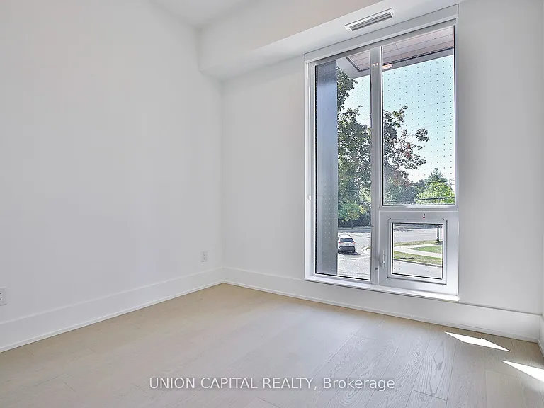 36 Olive Ave #Townhouse 103 — Photo 11