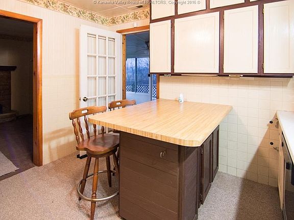 4th image of 40 E Fishermans Dream Ln