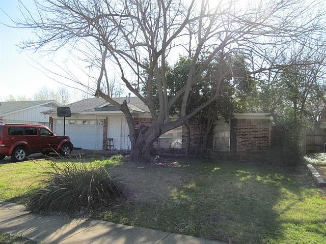 2nd image of 1401 Judy Dr