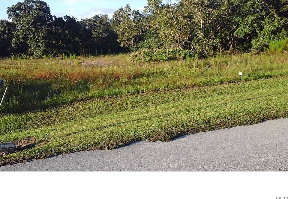 1st image of 69 Woodfield Cir
