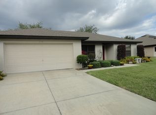 4590 Abaco Dr, Tavares, FL 32778