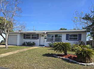 521 Oxford Ave, Melbourne, FL 32935