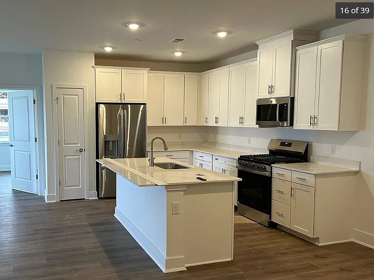 2207 Jacob Francis Way — Photo 3