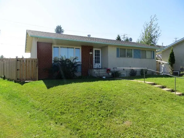 51 S Lakeview Cres, Lac La Biche County, AB T0A 3Z0