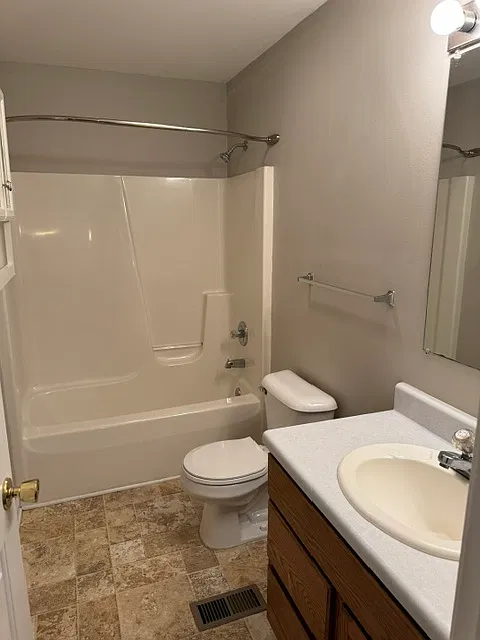 1516 Watercress Drive — Photo 4