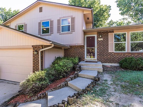 2nd image of 6519 Gambol Quail Dr E