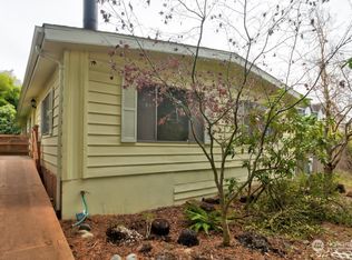 24324 23rd Ave S, Seattle, WA