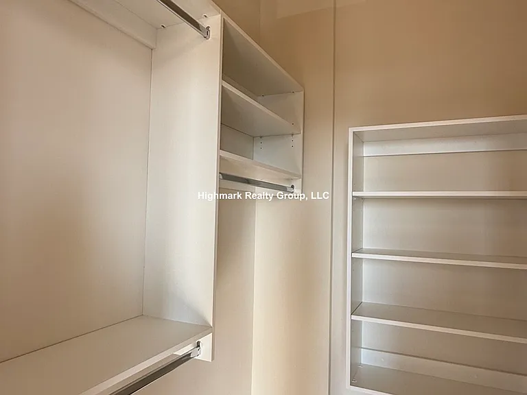 3207 N Narragansett Ave #306A — Photo 11
