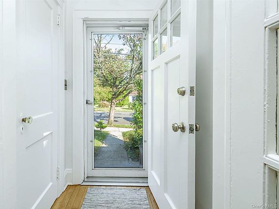 3rd image of 74 Irma Avenue