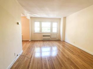 36-32 24th St #2, Astoria, NY 11106