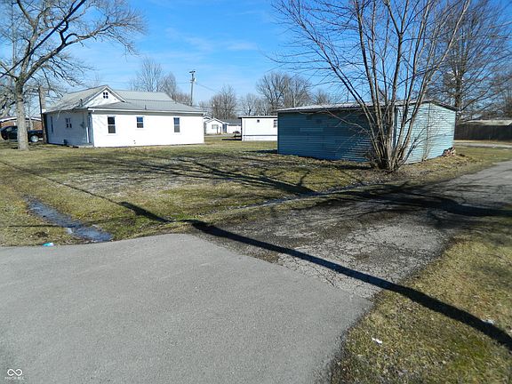 4th image of 315 Myres St