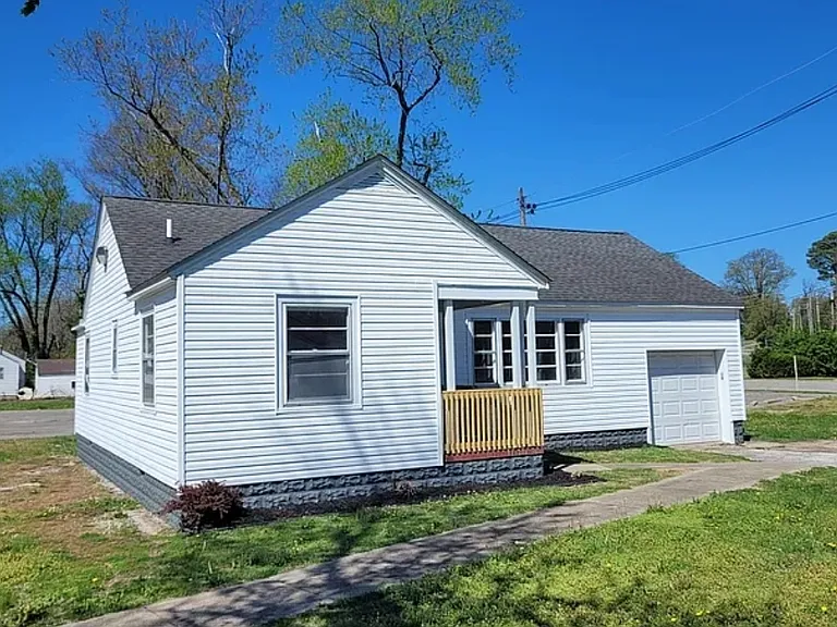 507 N 12th St — Photo 3