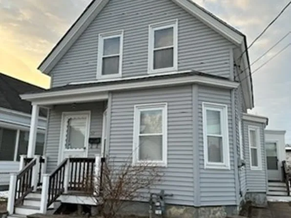 32 Campaw St, Lowell, MA 01850