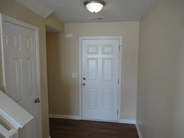 416 Magna Dr — Photo 6