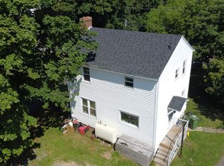 30 Munroe Ave, New Glasgow, NS B2H 2E5
