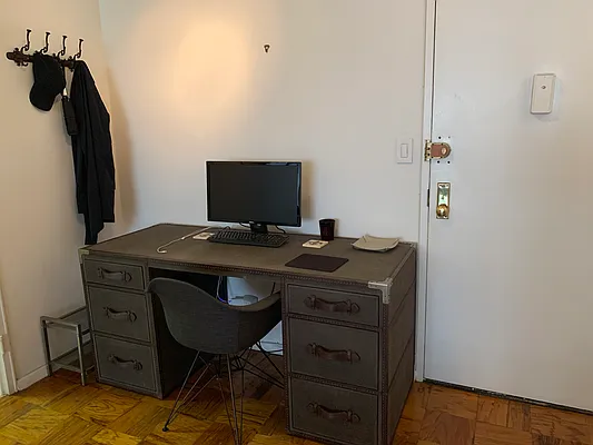Rented by Heller Organization | media 9