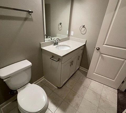 4th image of 555 E Railroad Ave #A