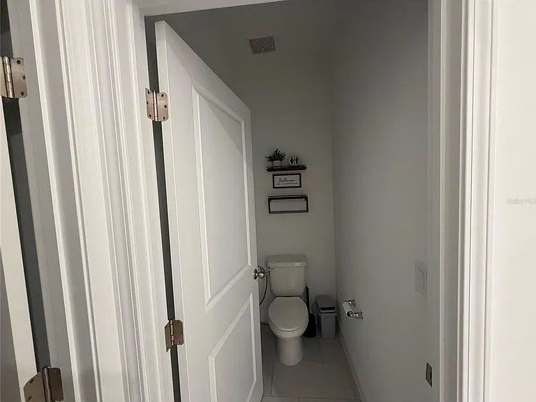 2189 Sunshine Peak Dr — Photo 15