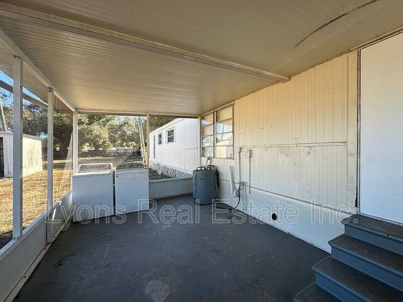 3rd image of 7891 Suncoast Dr