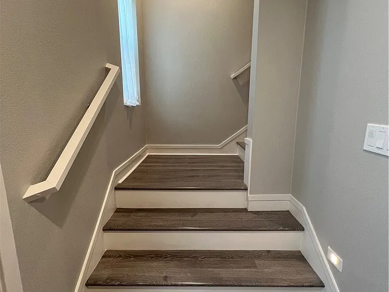 7358 Parker Ln — Photo 11