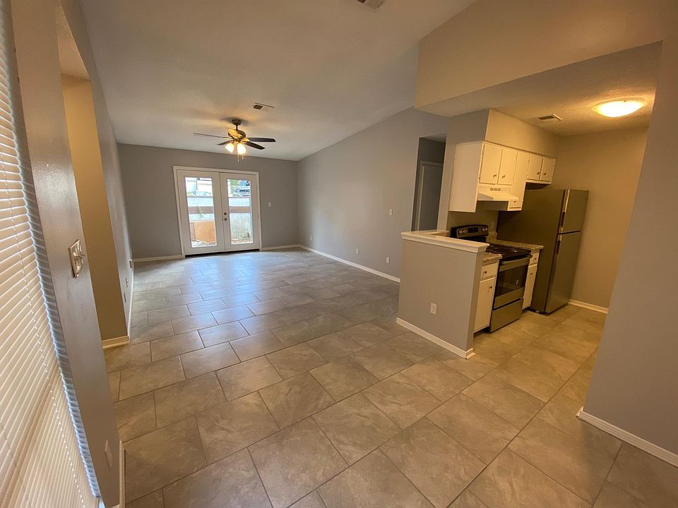 1st image of 8411 Country Walk Dr