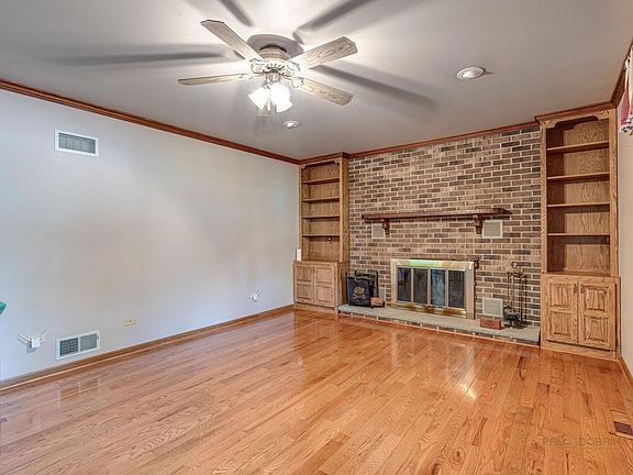 5th image of 40752 N Black Oak Ave