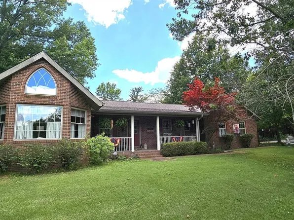 14053 Corinth Rd, Johnston City, IL 62951