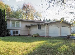 5265 Driftwood Ave, Kalamazoo, MI 49009
