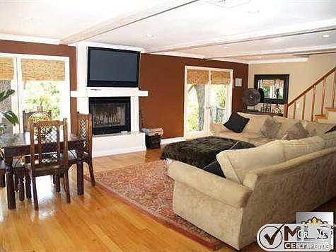 4th image of 4811 Brewster Dr