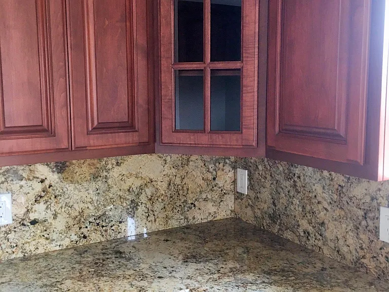 CABINET DETAIL
