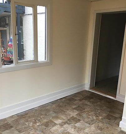 MudRoom to Kitchen