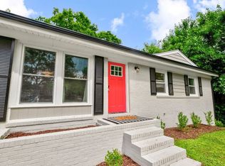 2809 Newark Dr, Raleigh, NC 27610