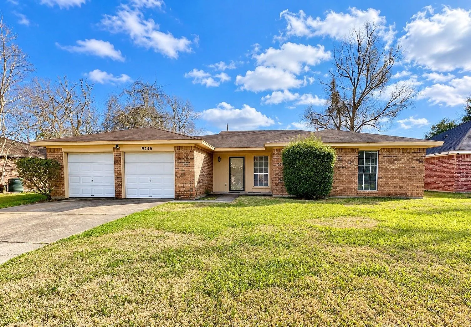 3 bed, 2.0 bath, 1380 sqft, $1,575 — Photo 1