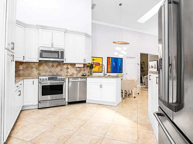 2102 Mahogany Pl — Photo 16