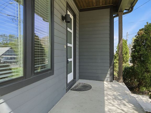5th image of 1202 Katie Ave
