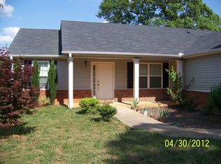 223 Jack Russell Rd, Newnan, GA 30263