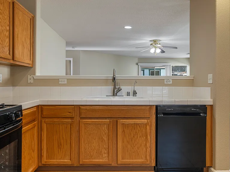1206 Yellowhammer Dr — Photo 9