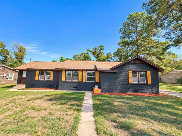 306 Browning St, Carthage, TX 75633