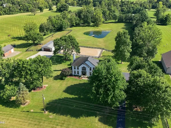 2112 Blakemore Ln, La Grange, KY 40031