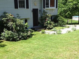 26 Hitchcock Ave, West Lebanon, NH 03784