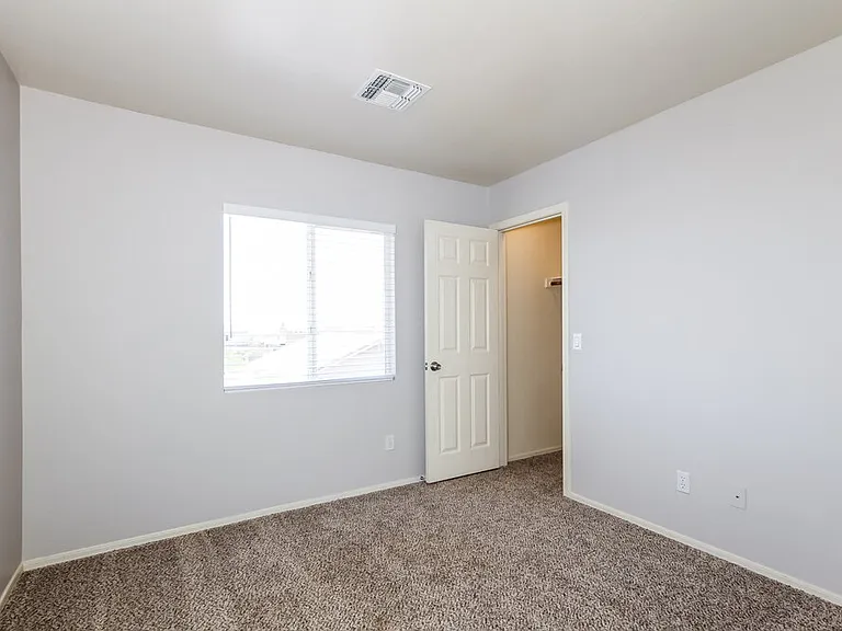 22807 W Gardenia Dr — Photo 13