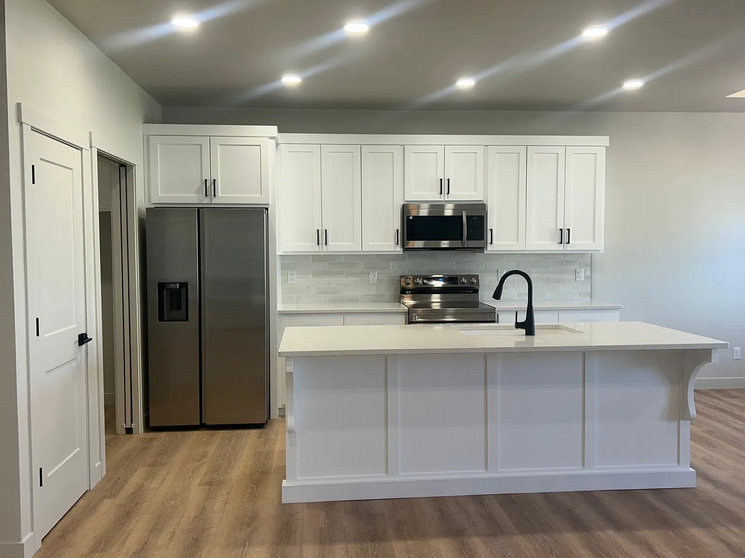 3 bed, 1500 sqft, $2,800 — Photo 3