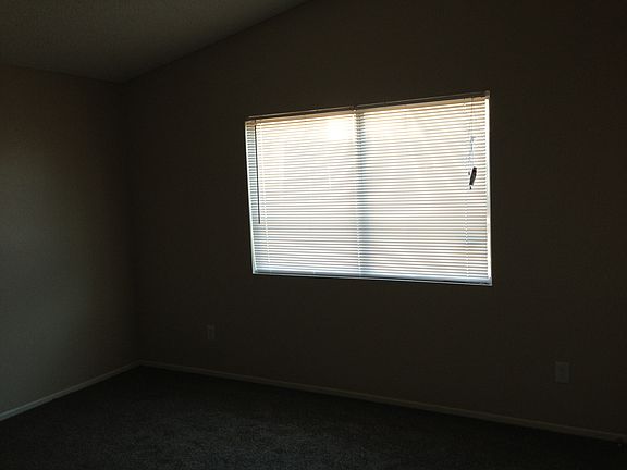 2nd image of 25060 Dana Ln