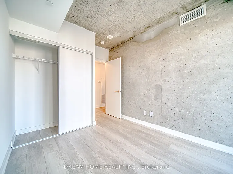 47 Mutual St #1004 — Photo 25