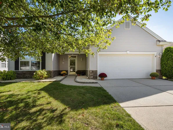 15 Pelican Ln, Little Egg Harbor, NJ 08087