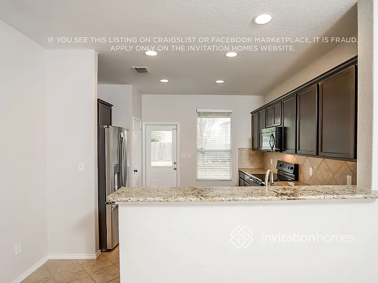467 Walnut Crst — Photo 5
