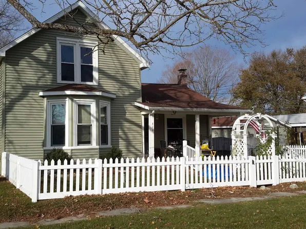 410 S 5th Ave, Tawas City, MI 48763