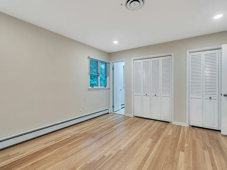 32 Rock Rd — Photo 14