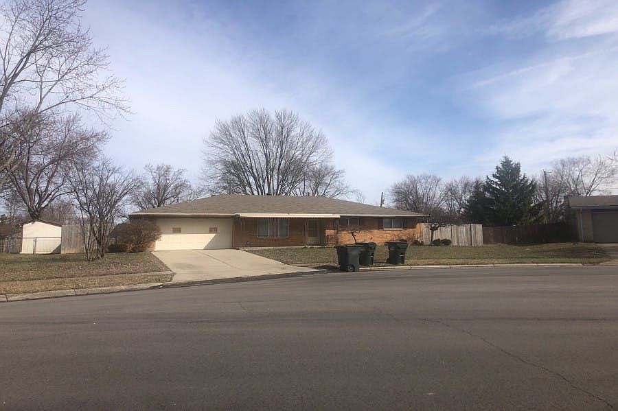 1st image of 1010 Halfacre Ave
